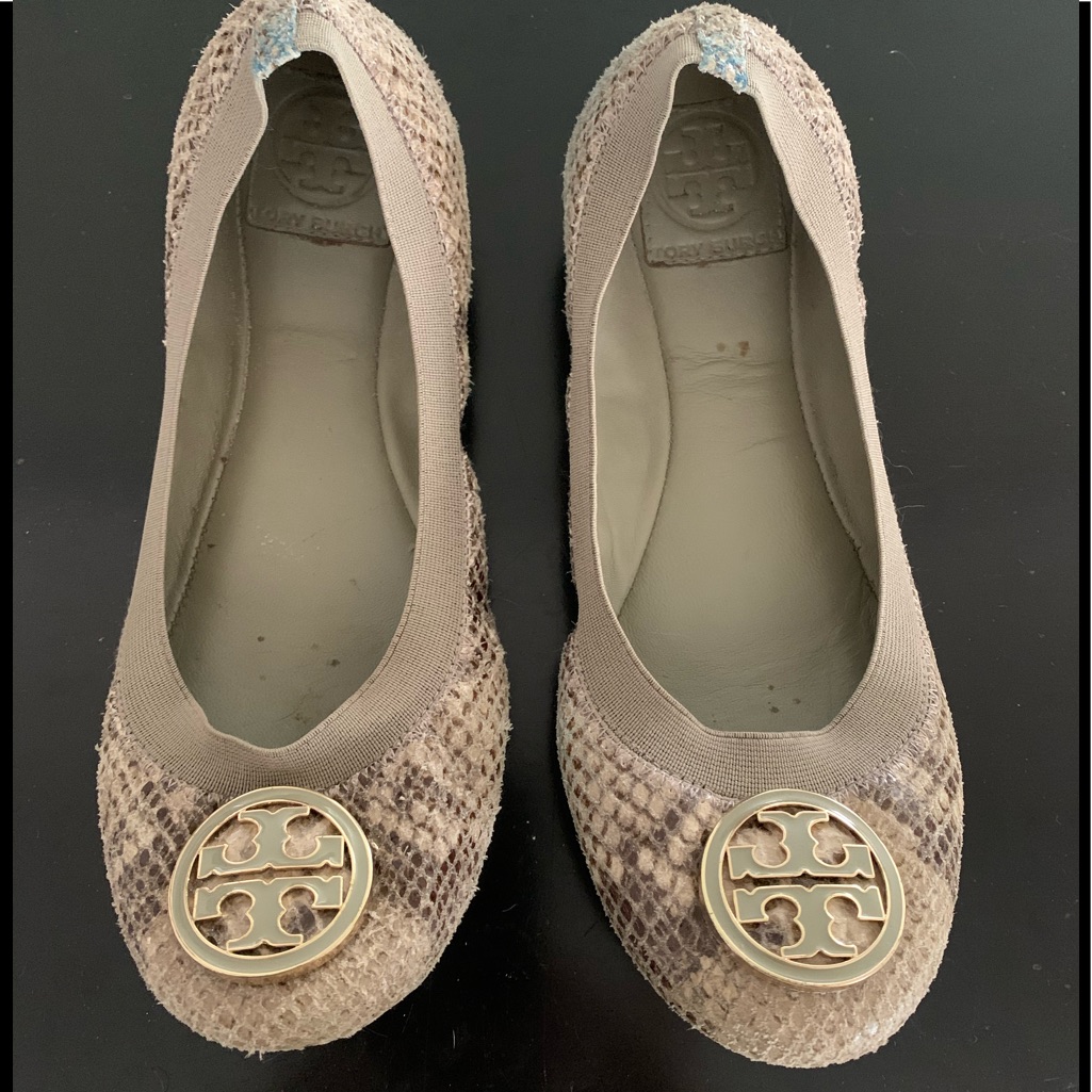 Tory Burch Snakeskin Flats In Taupe With Gold Logo